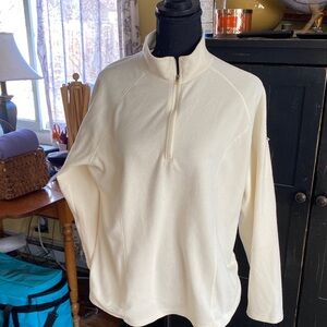 LL Bean Lightweight Fleeve